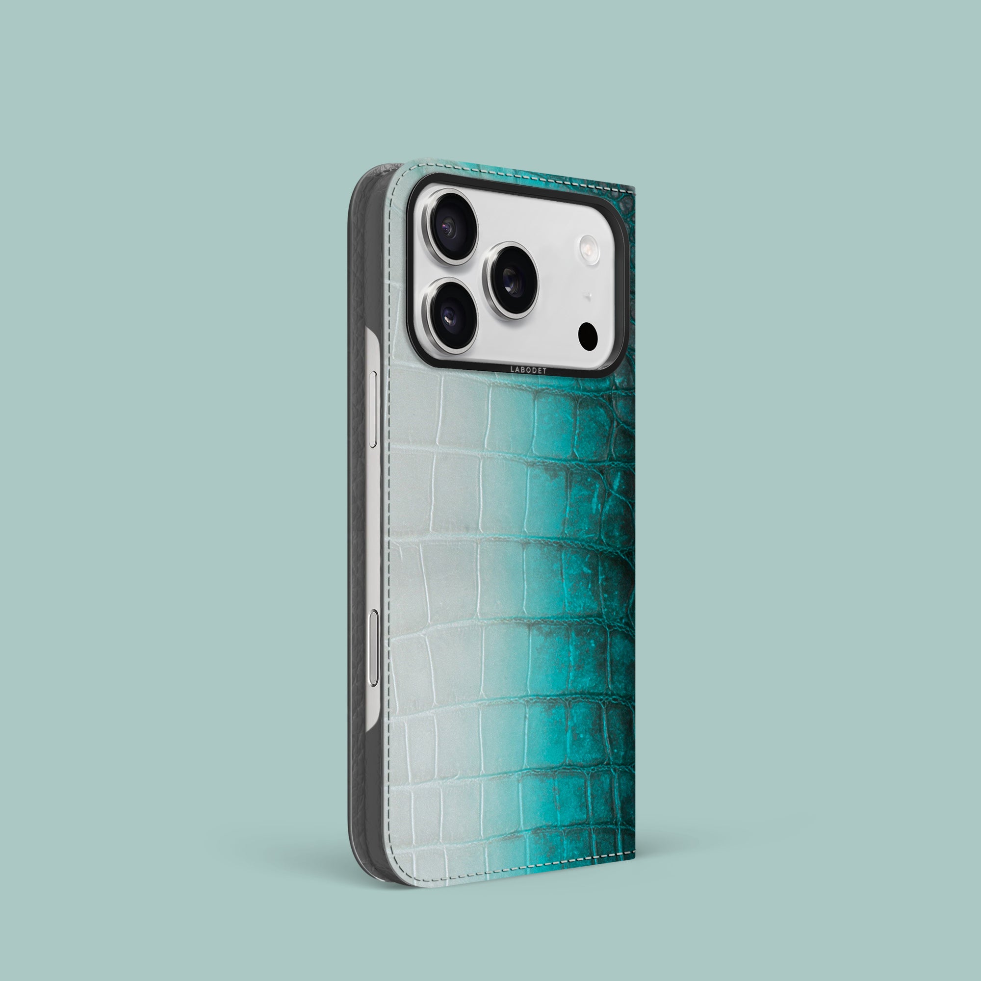 Folio Case 1/1 Turquoise For iPhone 17 Pro In Himalayan Crocodile