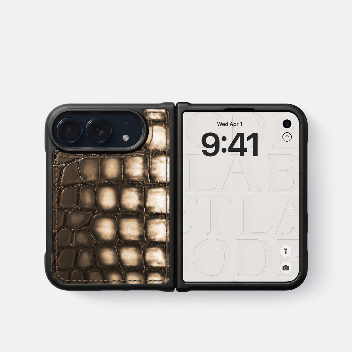 Sport Case For iPhone Duo In Patina Alligator -4 | Etoupe