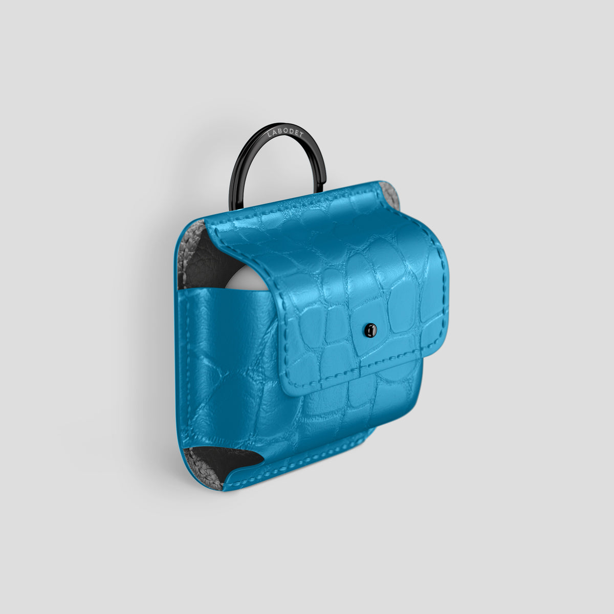 Curaçao-Blue AirPods (4th gen) Pouch In Alligator with Black Metal -2 | Curaçao-Blue-Black