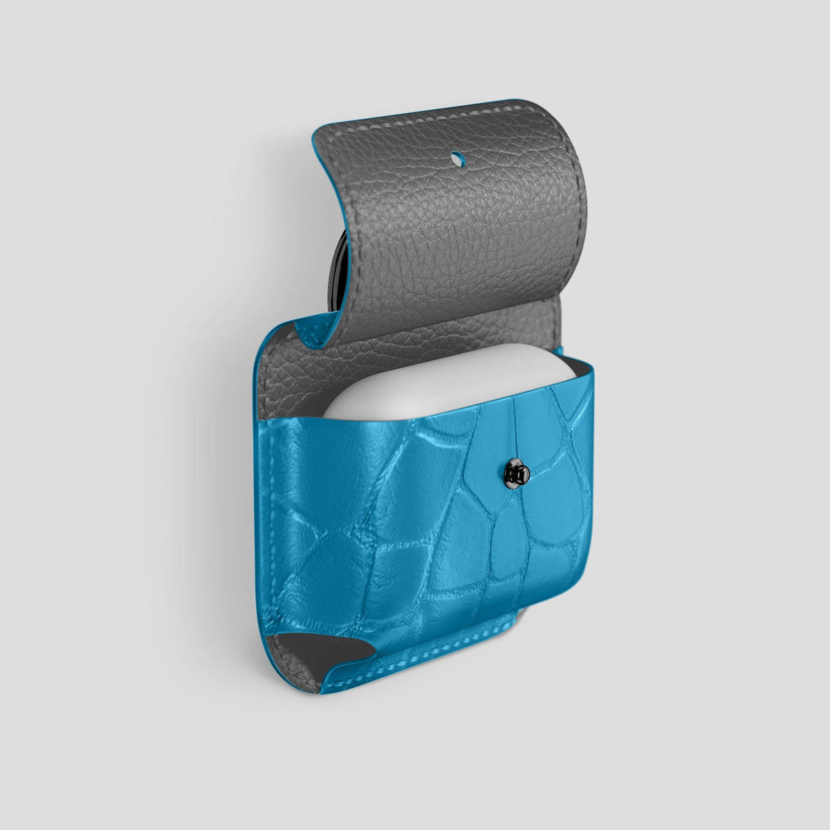 Curaçao-Blue AirPods Pro (1st gen) Pouch Alligator with Black Metal -3 | Curaçao-Blue-Black