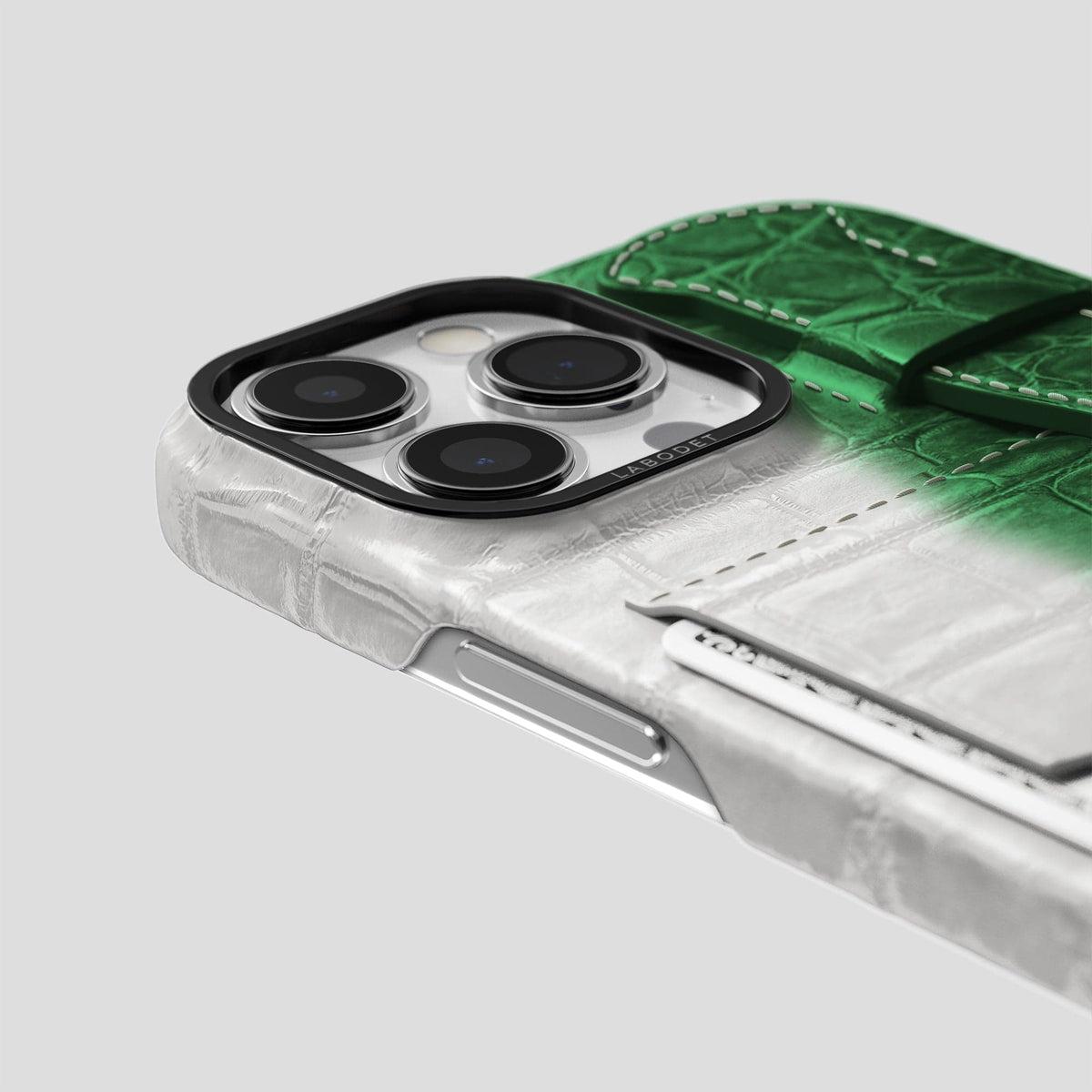 Green iPhone 14 Pro Max Cardholder Strap Himalayan Crocodile with Black Metal -5 | Green-Black