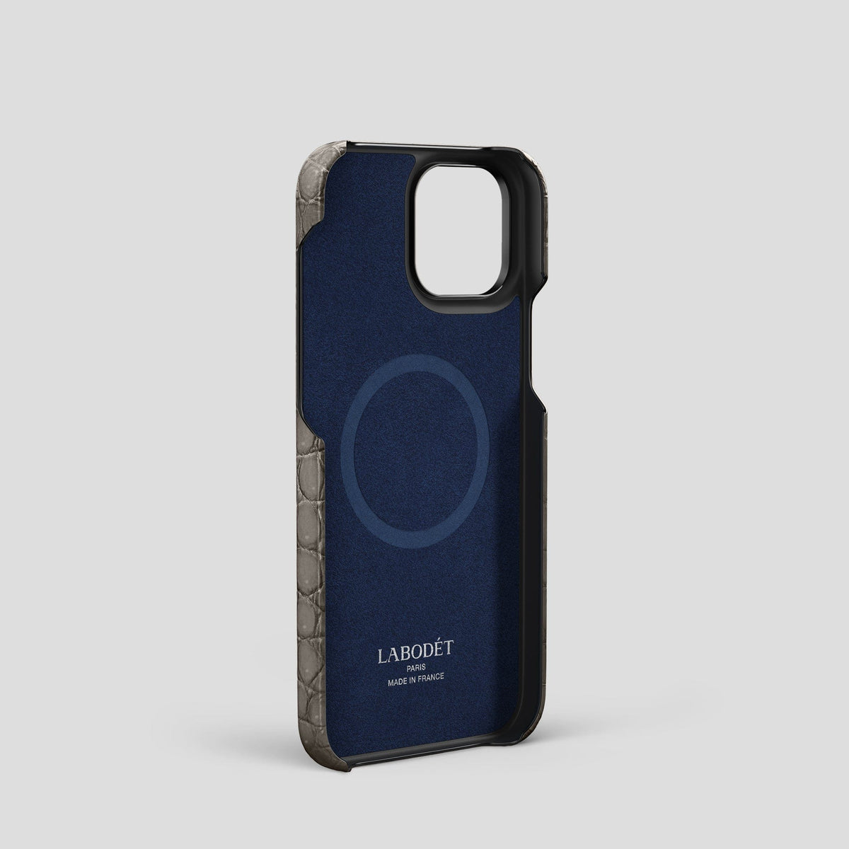 Lava-Stone iPhone 15 Pro Cardholder Strap Case Porosus Crocodile with Black Metal -4 | Lava-Stone-Black