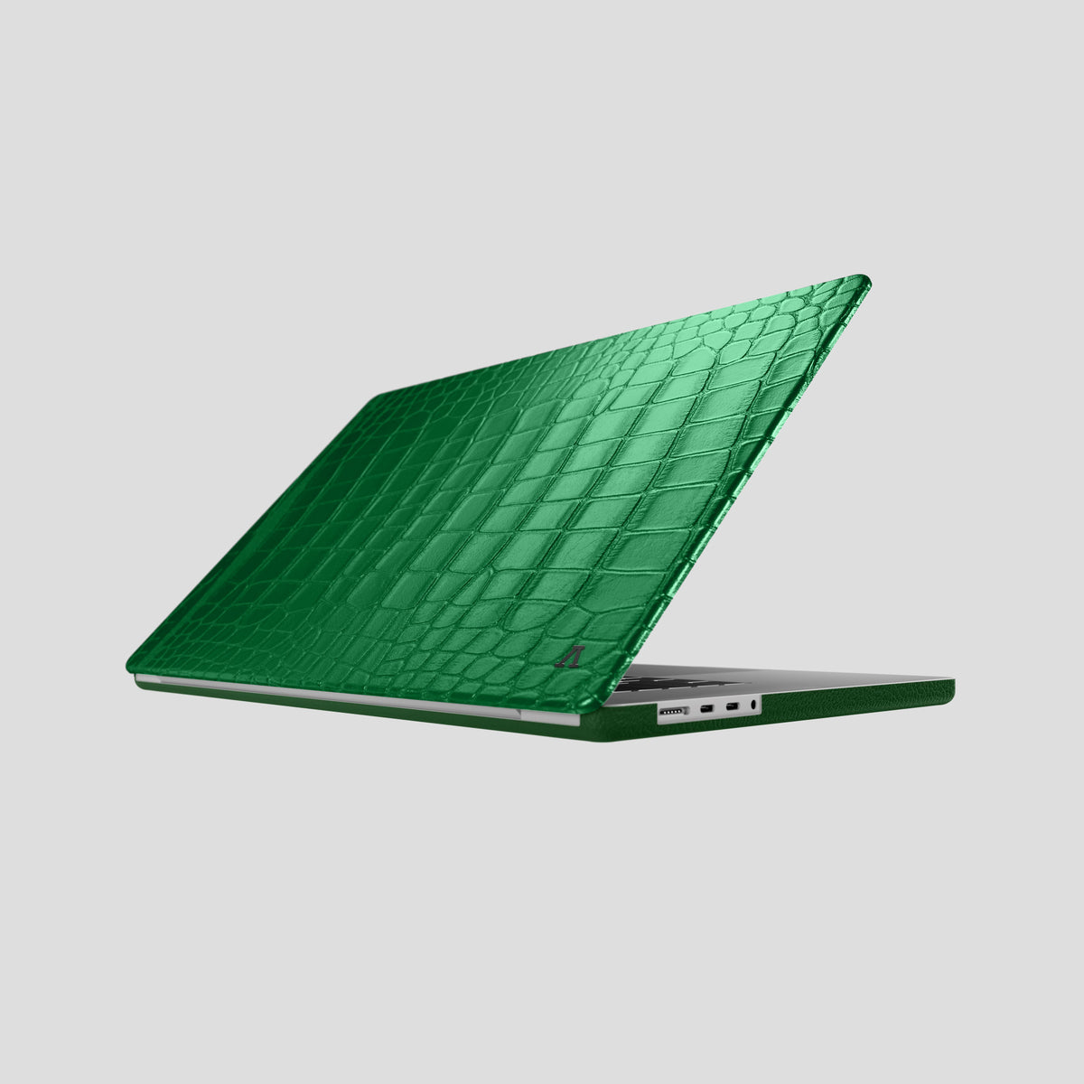 Forest-Green MacBook Air 15-inch (2023 / 2024) Case In Alligator with Black Metal -1 | Forest-Green-Black