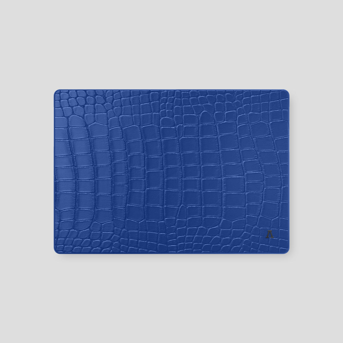 Royal Blue Case MacBook Pro 16-inch In Alligator with Black Metal -2 | Royal-Blue-Black