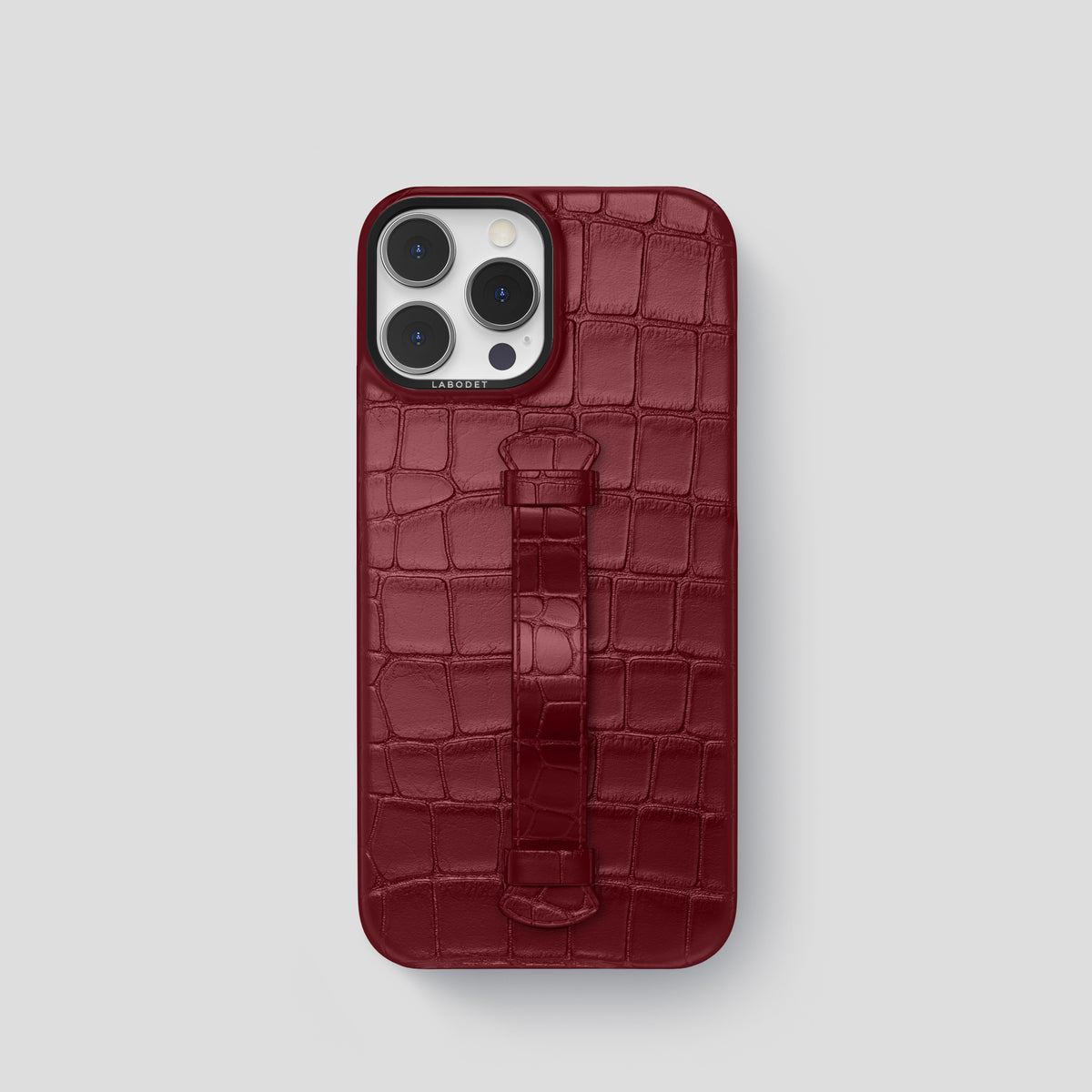 Burgundy iPhone 15 Pro Centre Handle Case In Alligator with Black Metal -2 | Burgundy-Black