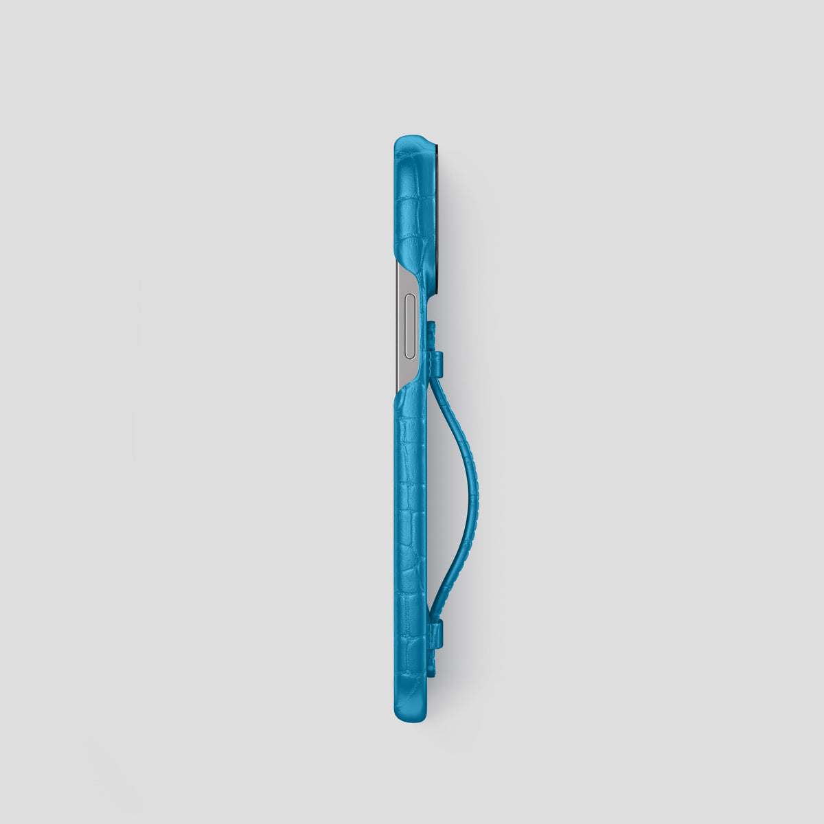 Curaçao-Blue iPhone 15 Pro Centre Handle Case In Alligator with Black Metal -3 | Curaçao-Blue-Black