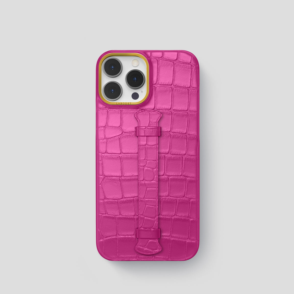 Fuchsia iPhone 15 Pro Centre Handle Case In Alligator with Gold Metal -1 | Fuchsia-Gold