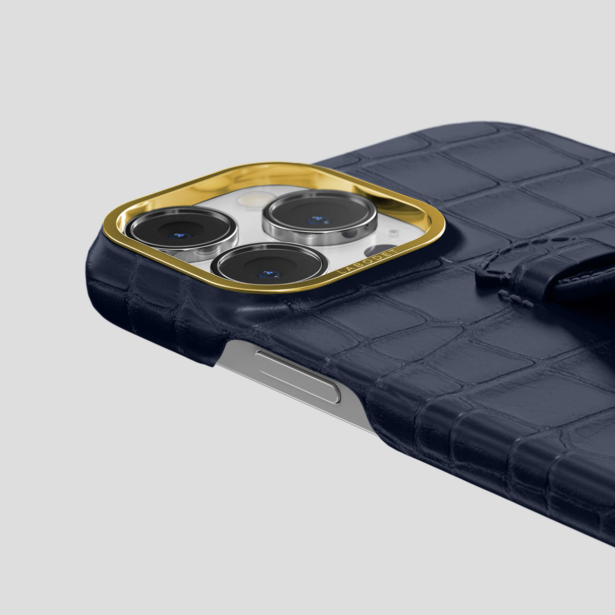 Navy Blue iPhone 15 Pro Centre Handle Case In Alligator with Gold Metal -5 | Navy-Blue-Gold