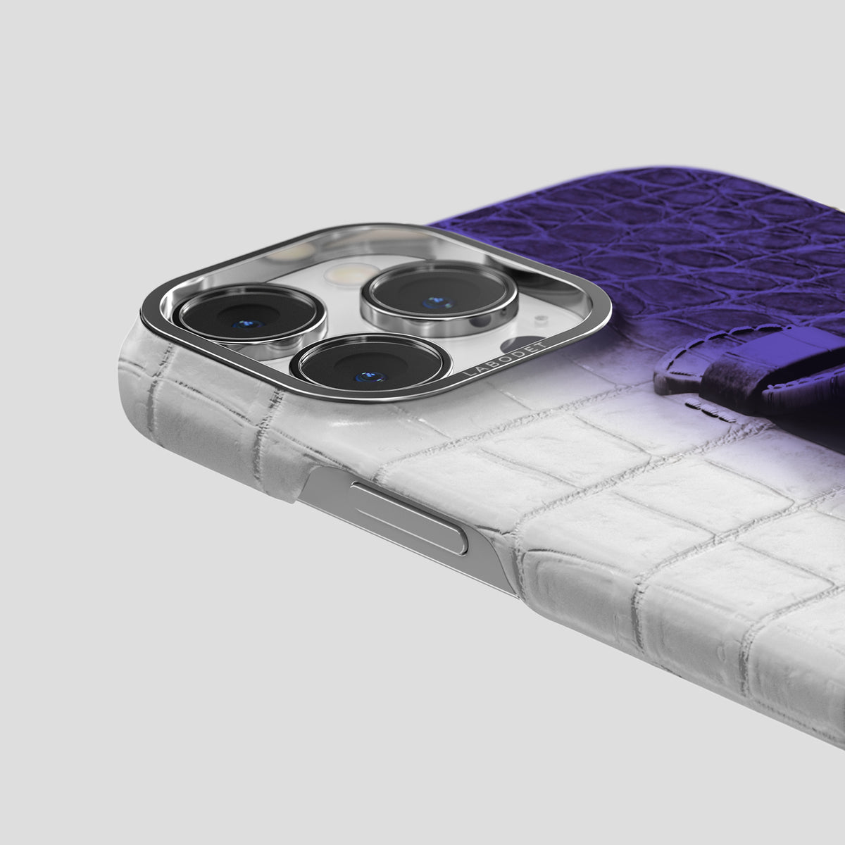 Purple iPhone 15 Pro Center Handle Himalayan Crocodile with Steel Metal -5 | Purple-Steel