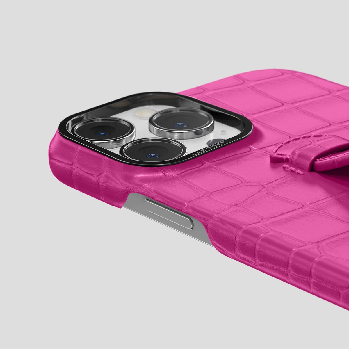 Fuchsia iPhone 15 Pro Max Handle Case Alligator with Black Metal -5 | Fuchsia-Black