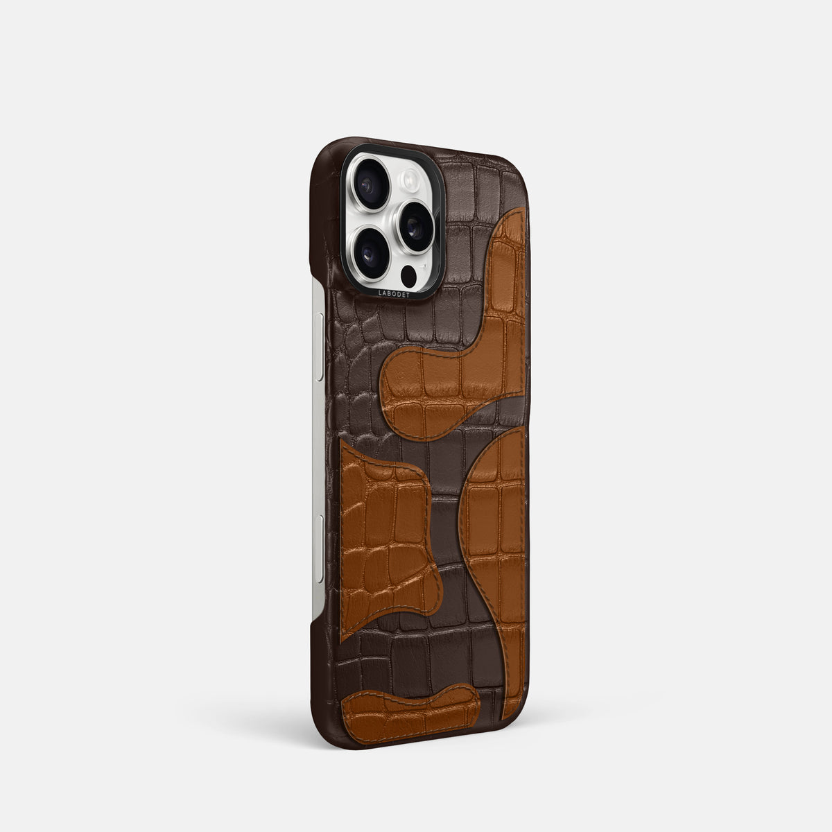 Dark-Brown iPhone 16 Pro Classic Case Camouflage In Alligator with Black Metal -2 | Dark-Brown-Black