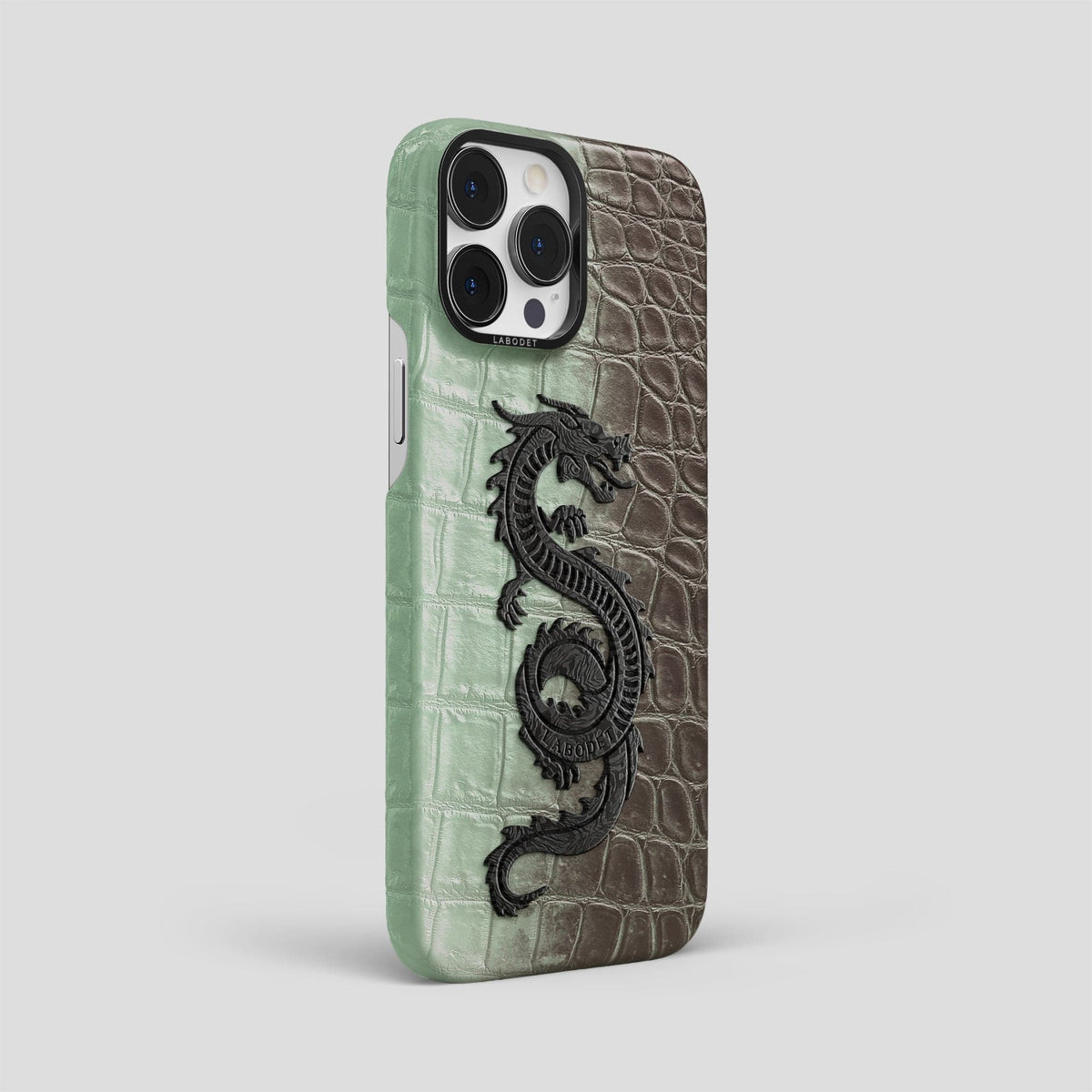 Pistachio iPhone 15 Pro Max Himalaya Classic Case with Black Metal -2 | Pistachio-Black