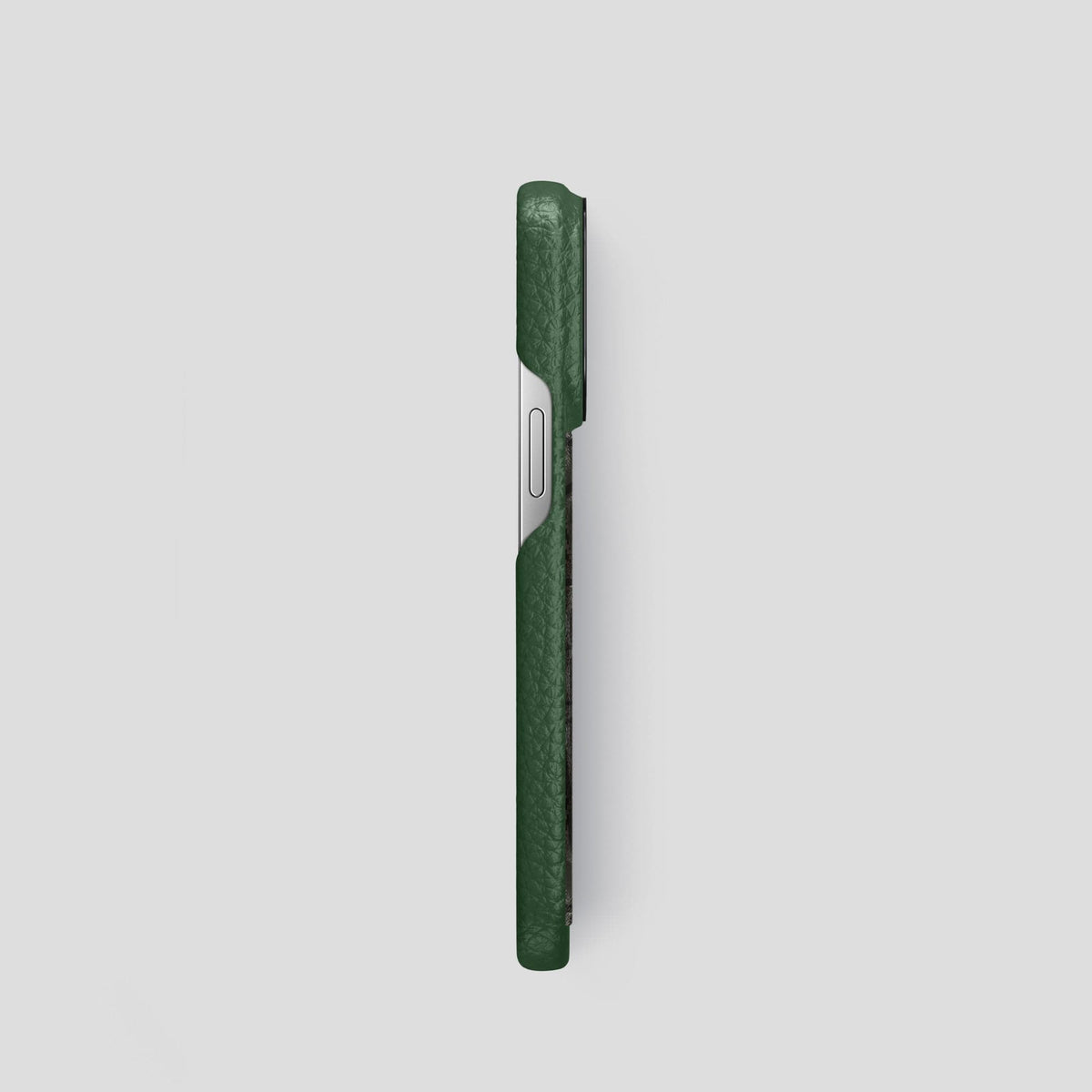 Dark Green iPhone 15 Pro Classic Case Calf with Black Metal -3 | Dark-Green-Black