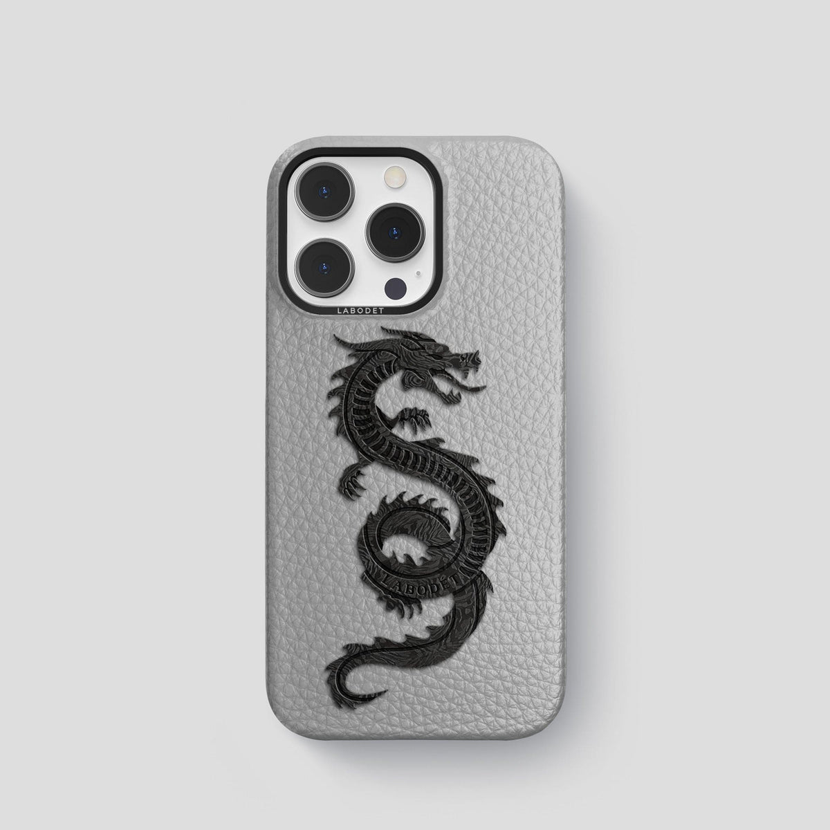 Nuage iPhone 15 Pro Classic Case Calf with Black Metal -1 | Nuage-Black
