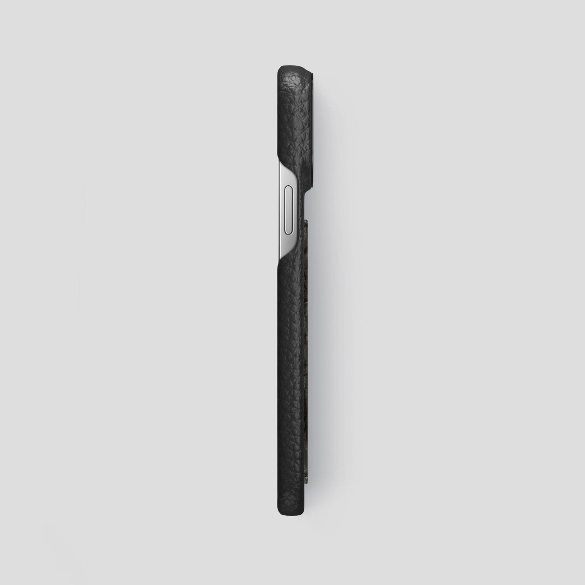 Black iPhone 15 Pro Max Classic Case Calf with Black Metal -3 | Black-Black