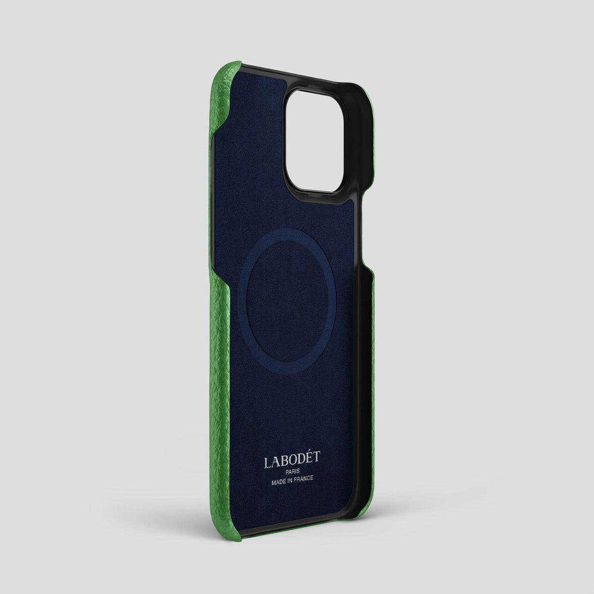 Herb iPhone 15 Pro Max Classic Case Calf with Black Metal -4 | Herb-Black