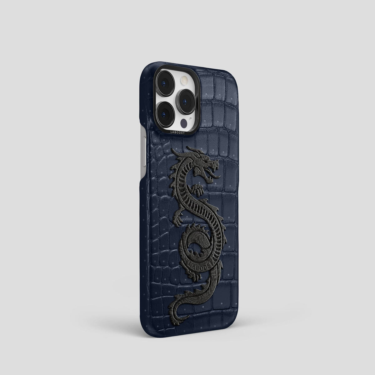 Deep Blue Sea iPhone 15 Pro Classic Case Porosus Crocodile with Black Metal -2 | Deep-Blue-Sea-Black