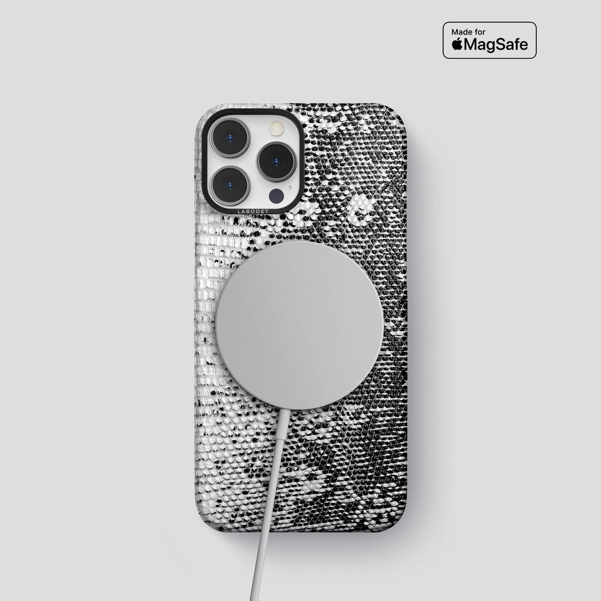 Dark iPhone 14 Pro Himalayan Lizard Classic Case with Black Metal -5 | Dark-Black