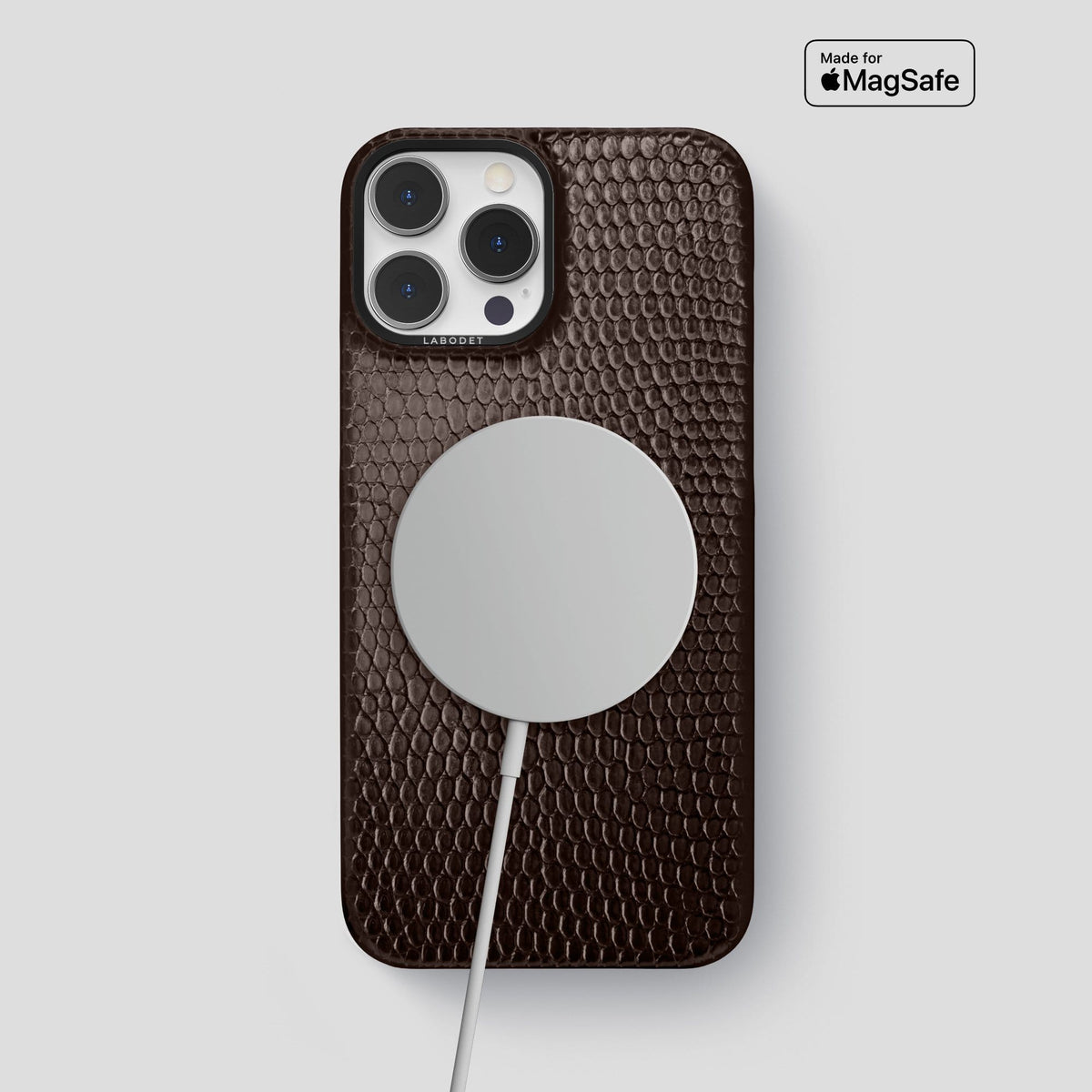 Brown iPhone 14 Pro Max Classic Case with Black Metal -5 | Brown-Black