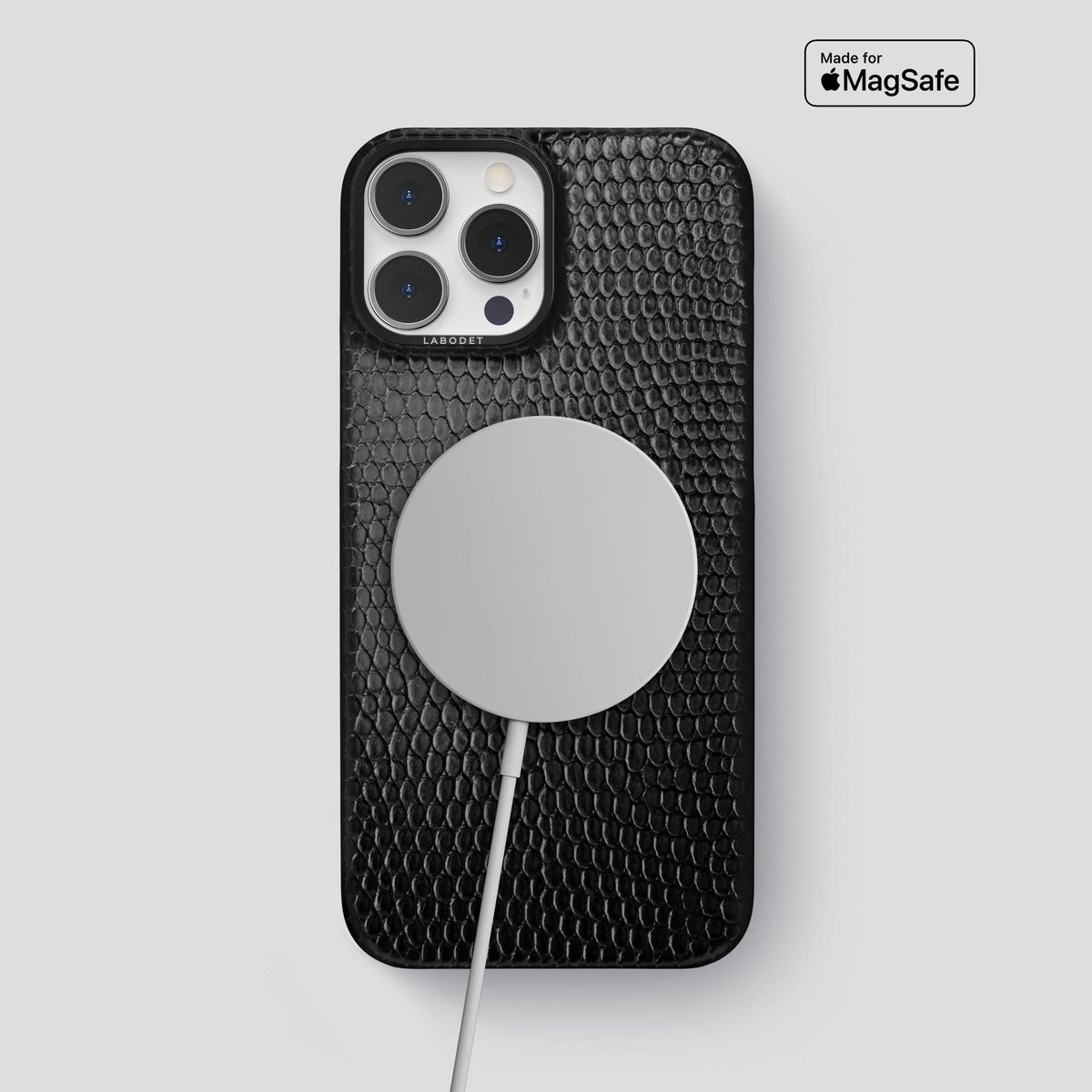Black iPhone 14 Pro Max Classic Case with Black Metal -5 | Black-Black