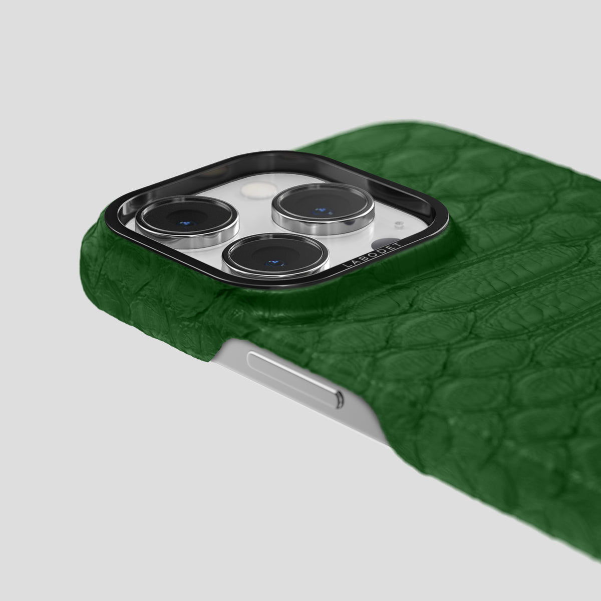 Green iPhone 14 Pro Classic Case Python with Black Metal -6 | Green-Black