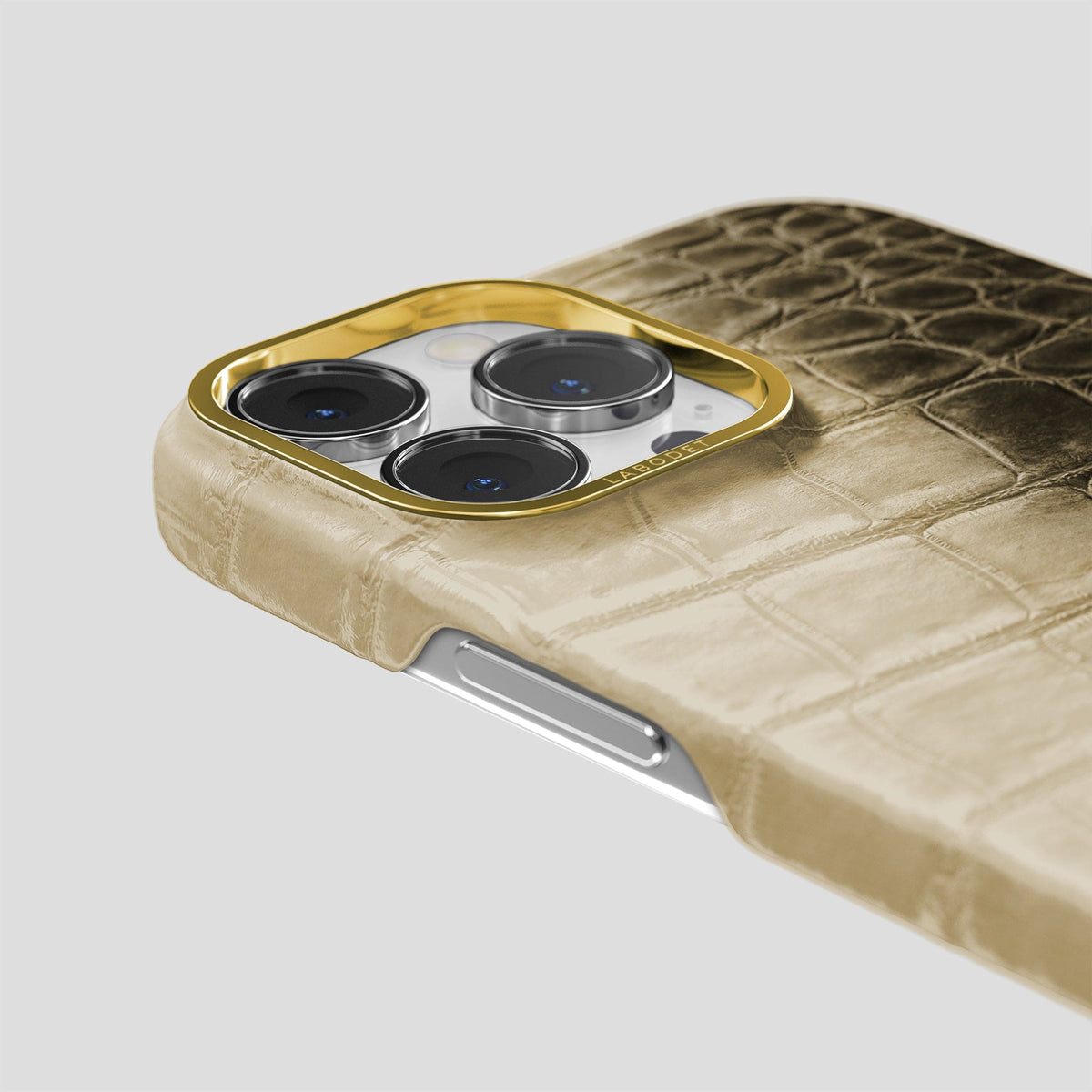 Natural iPhone 14 Pro Himalaya Classic Case with Gold Metal -5 | Natural-Gold