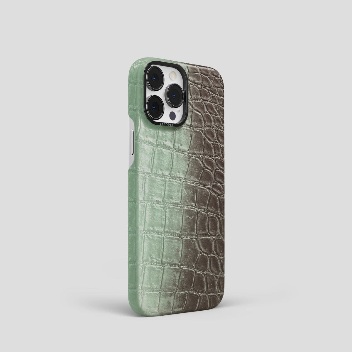 Pistachio iPhone 15 Pro Himalaya Classic Case with Black Metal -2 | Pistachio-Black