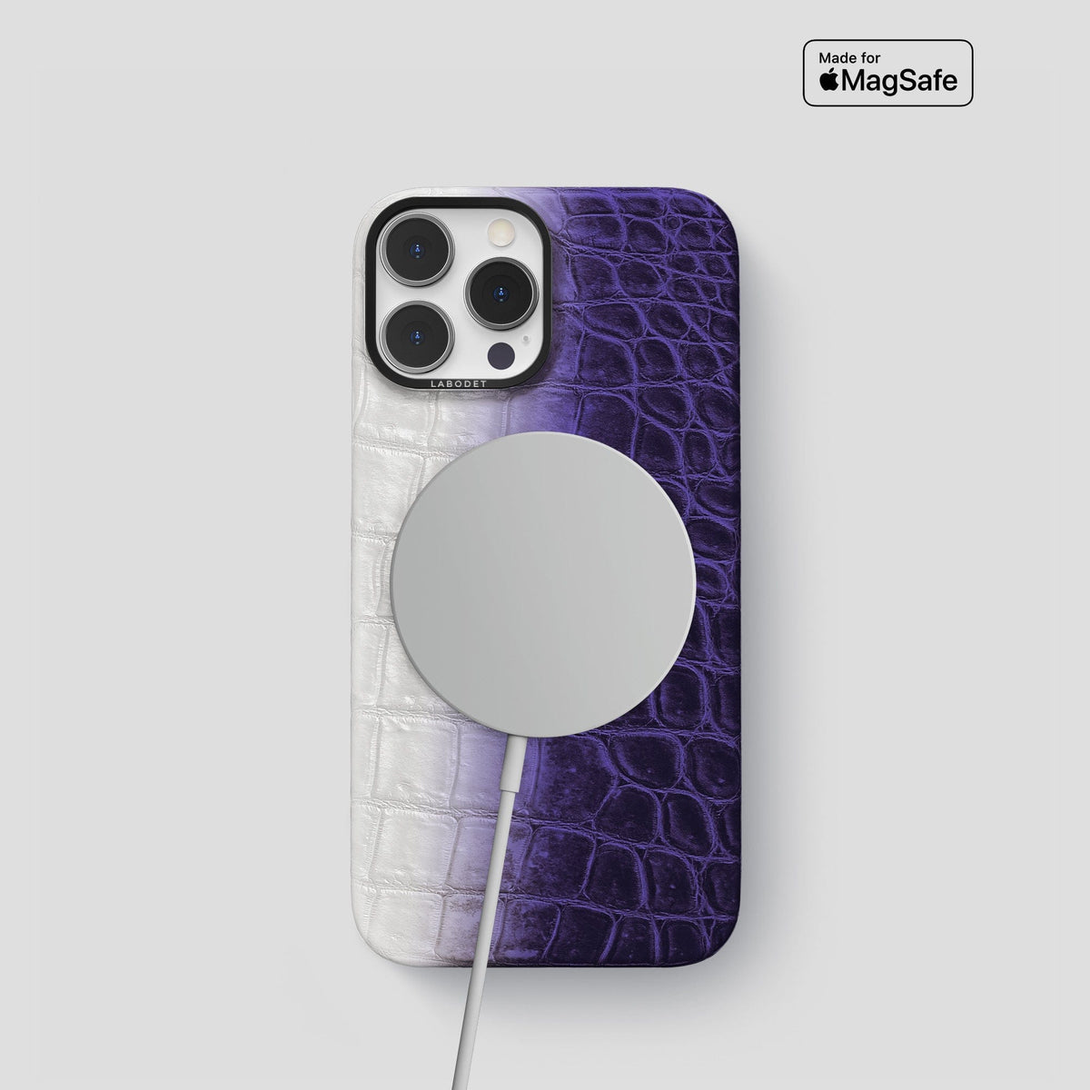 Purple iPhone 14 Pro Himalaya Classic Case with Black Metal -4 | Purple-Black