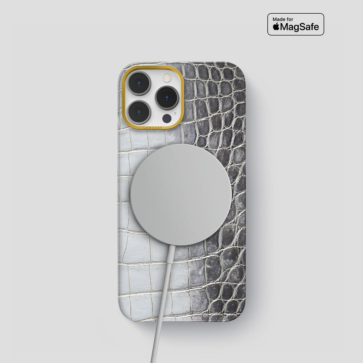 Silver iPhone 14 Pro Himalaya Classic Case with Gold Metal -4 | Silver-Gold