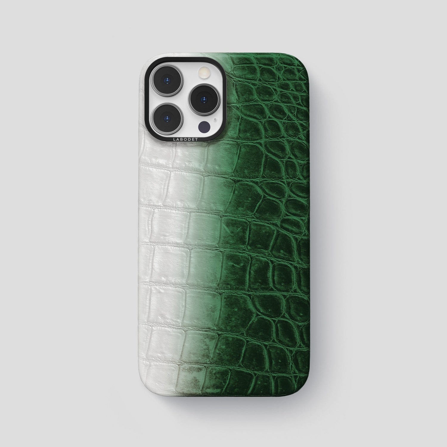 Green iPhone 14 Pro Max Himalaya Classic Case with Black Metal -1 | Green-Black