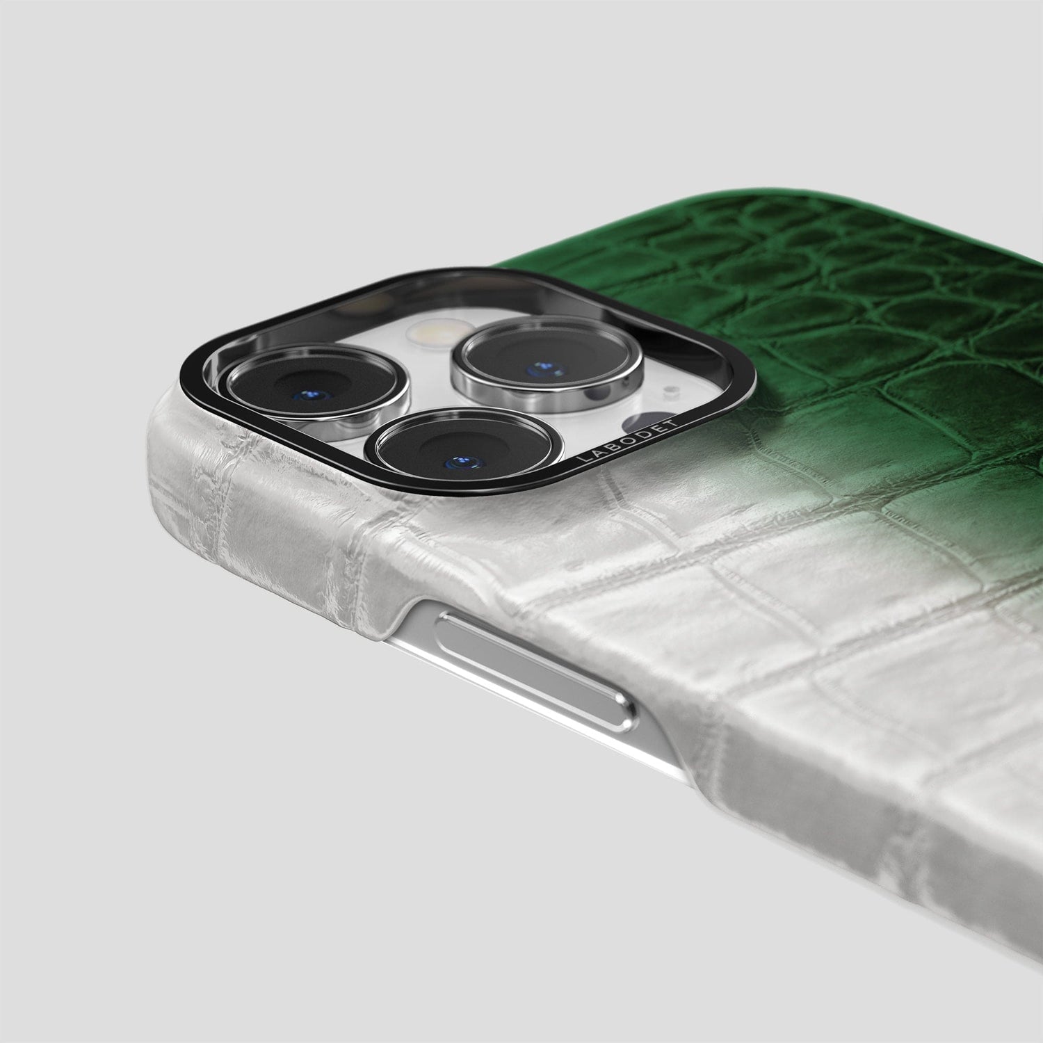 Green iPhone 14 Pro Max Himalaya Classic Case with Black Metal -5 | Green-Black