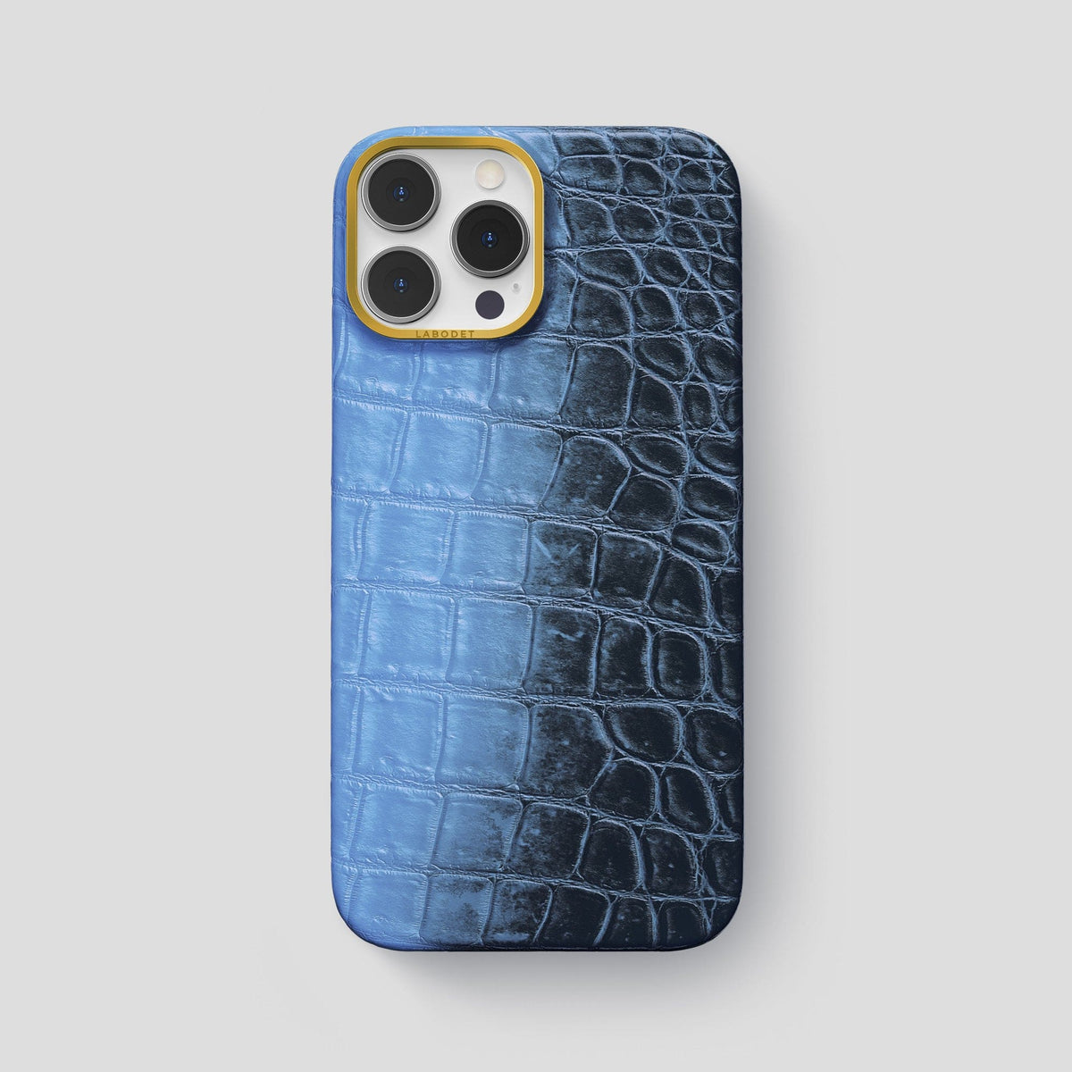 Lavender iPhone 14 Pro Max Himalaya Classic Case with Gold Metal -1 | Lavender-Gold