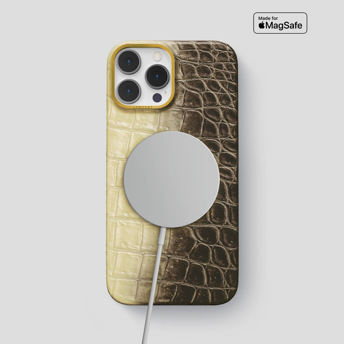 Natural iPhone 14 Pro Max Himalaya Classic Case with Gold Metal -4 | Natural-Gold