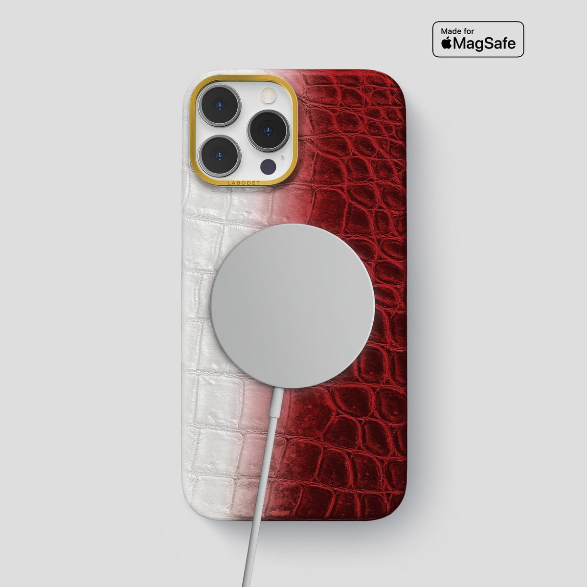 Red iPhone 14 Pro Max Himalaya Classic Case with Gold Metal -4 | Red-Gold