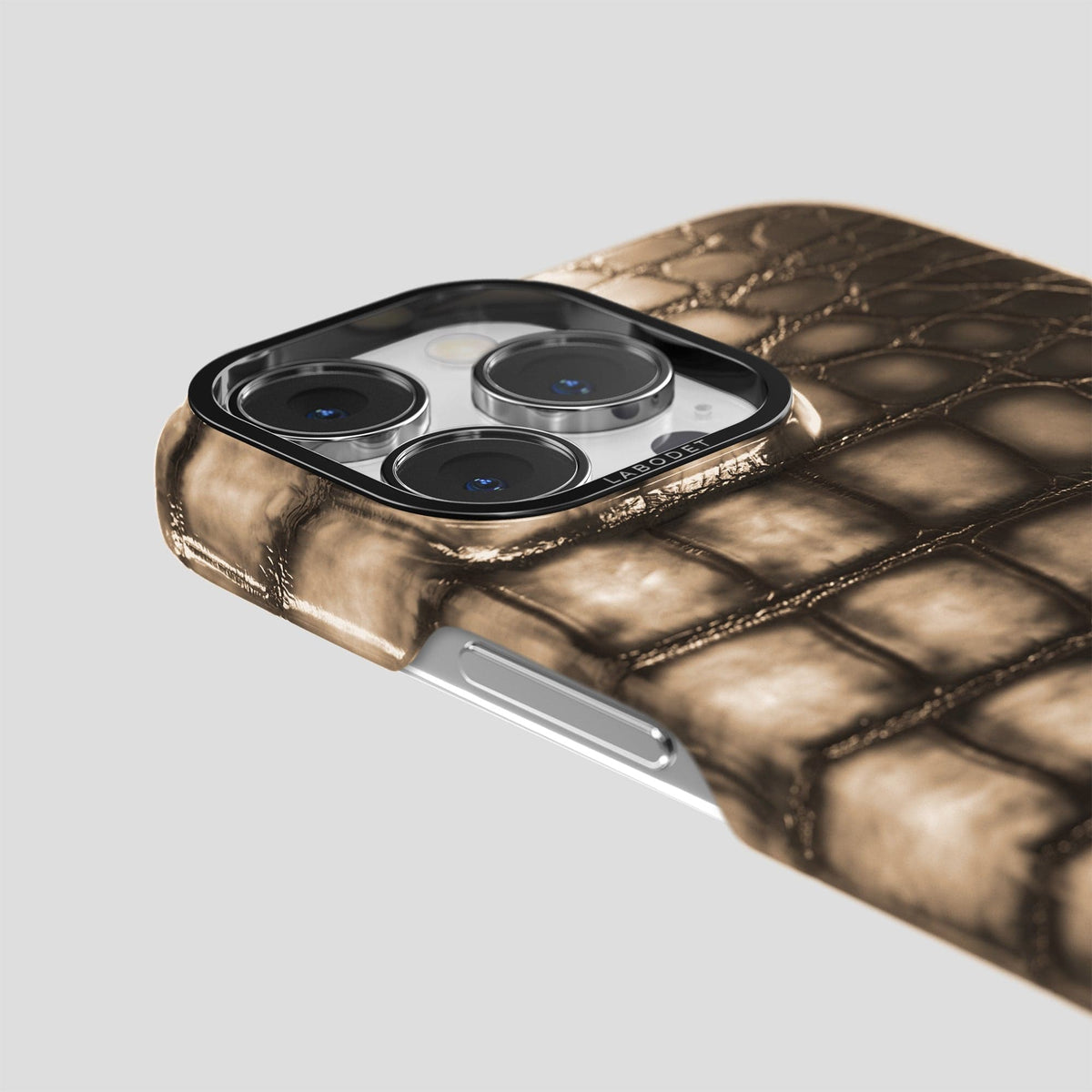 Etoupe iPhone 15 Pro Max Classic Case Patina Alligator with Black Metal -6 | Etoupe-Black