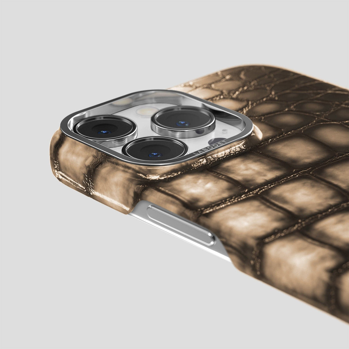 Etoupe iPhone 15 Pro Max Classic Case Patina Alligator with Steel Metal -6 | Etoupe-Steel