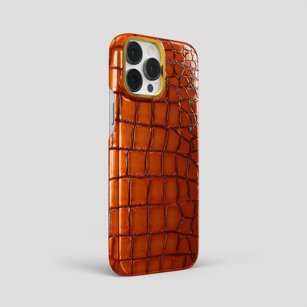 Clay-Court iPhone 15 Pro Max Classic Case Patina Alligator with Gold Metal -2 | Clay-Court-Gold