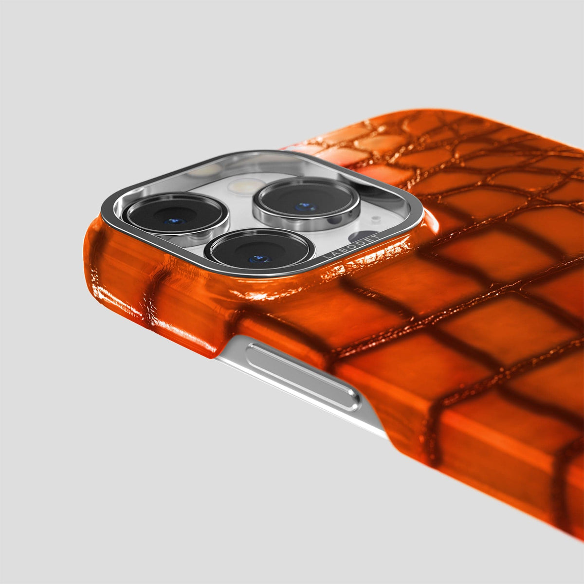 Clay-Court iPhone 15 Pro Max Classic Case Patina Alligator with Steel Metal -6 | Clay-Court-Steel
