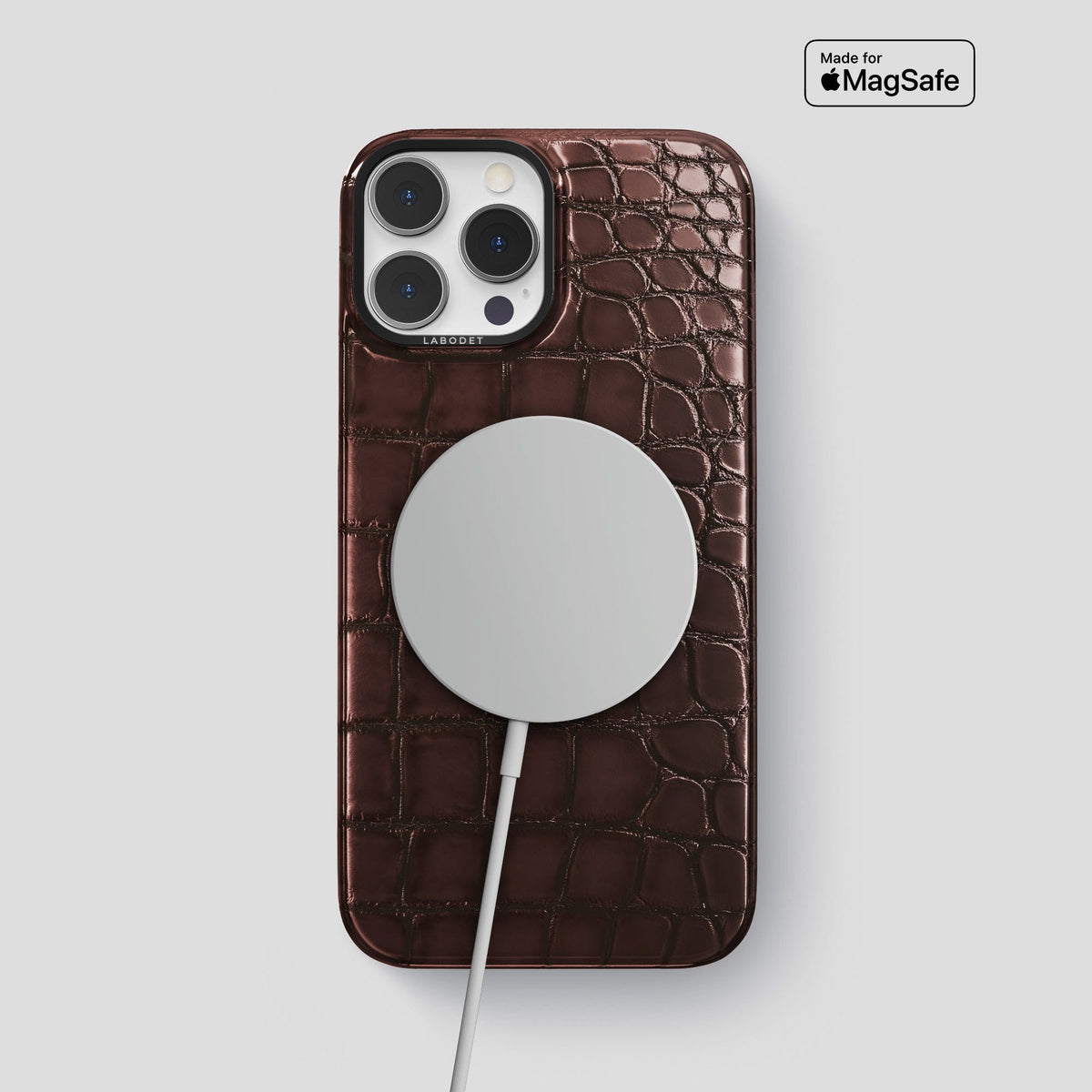Grape-Wine iPhone 15 Pro Max Classic Case Patina Alligator with Black Metal -5 | Grape-Wine-Black
