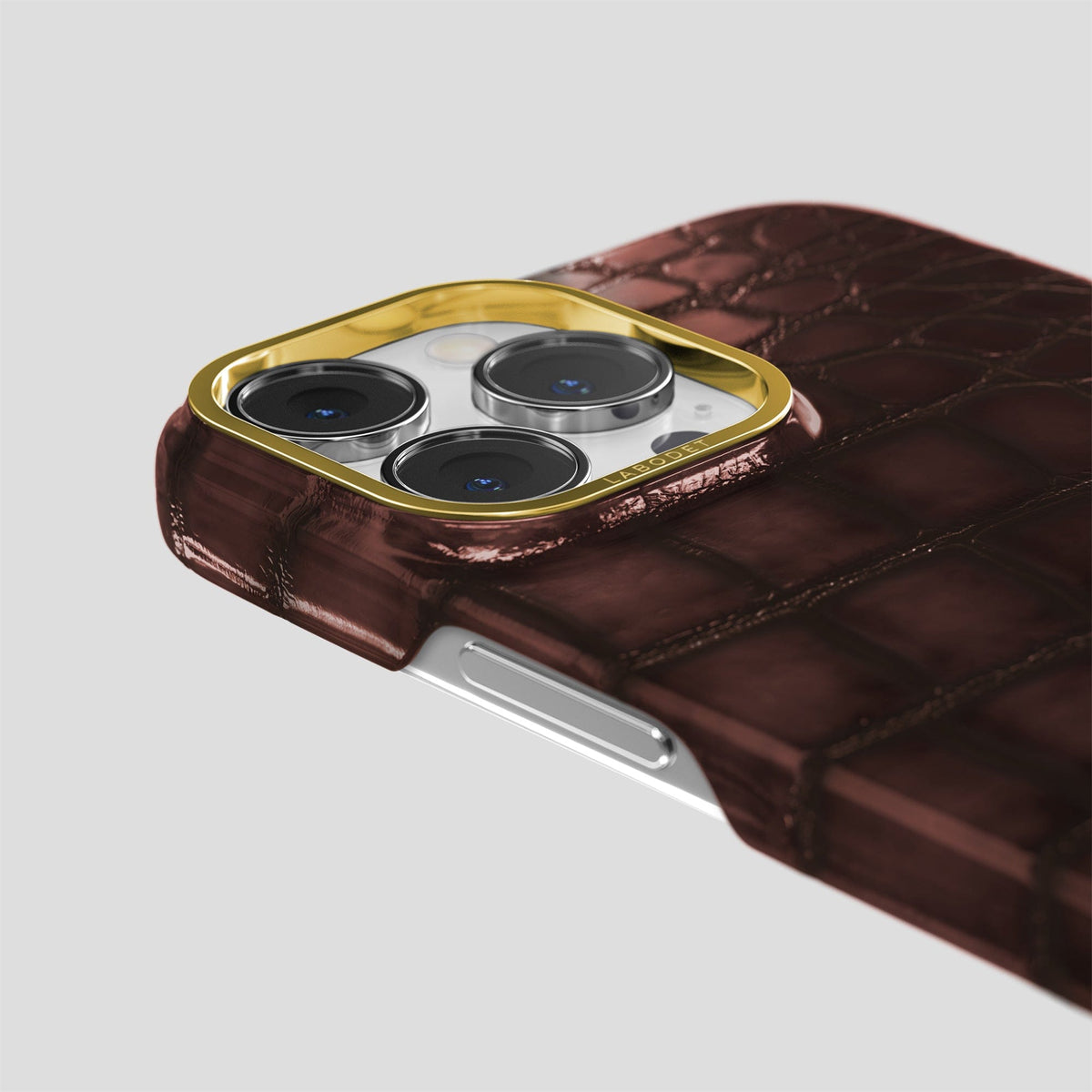 Grape-Wine iPhone 15 Pro Max Classic Case Patina Alligator with Gold Metal -6 | Grape-Wine-Gold