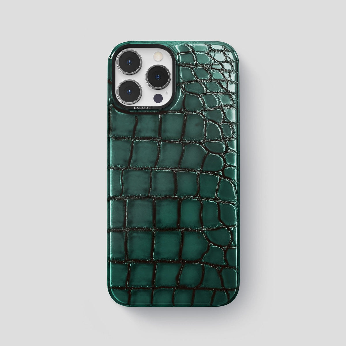 Green iPhone 15 Pro Max Classic Case Patina Alligator with Black Metal -1 | Green-Black