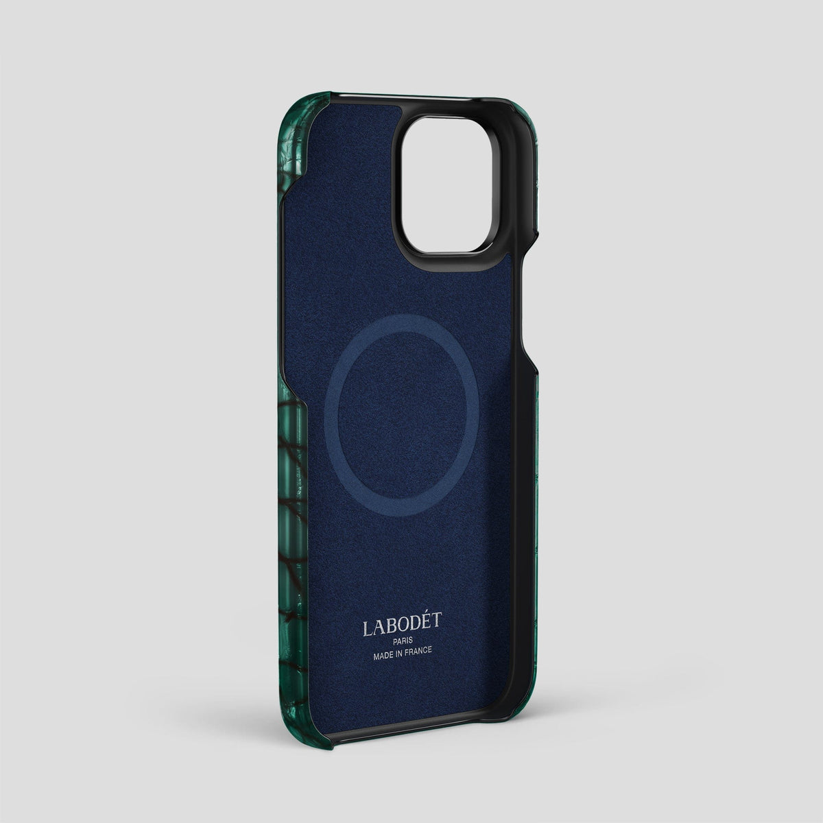 Green iPhone 15 Pro Max Classic Case Patina Alligator with Black Metal -4 | Green-Black