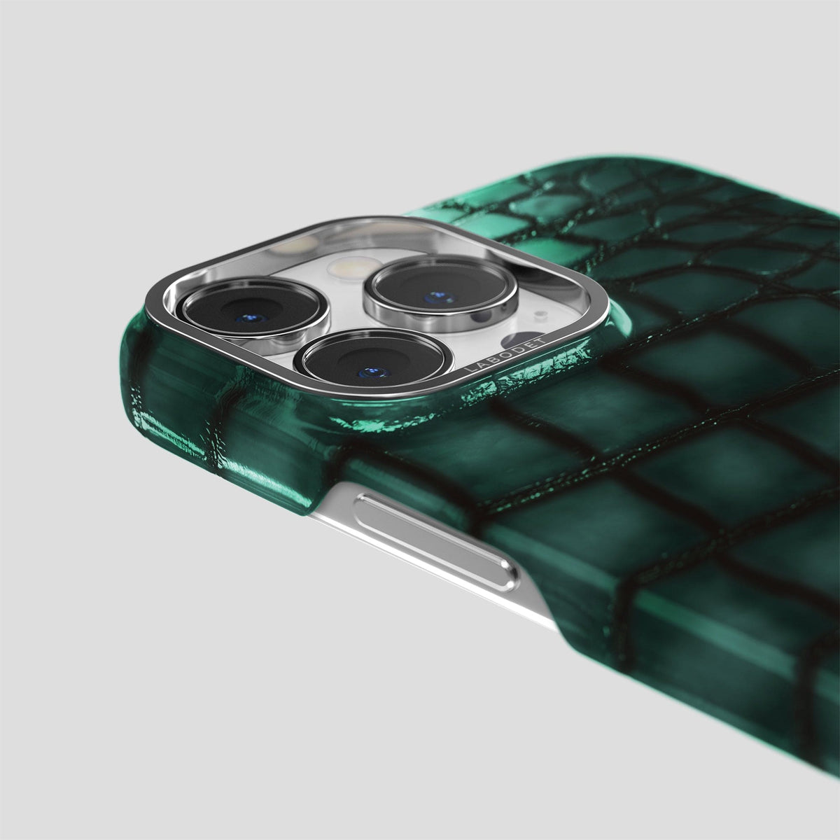 Green iPhone 15 Pro Max Classic Case Patina Alligator with Steel Metal -6 | Green-Steel