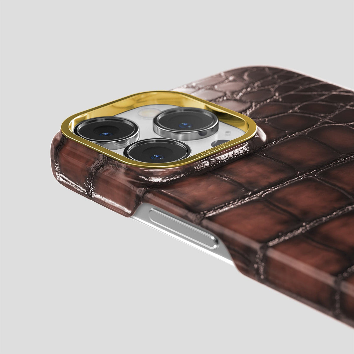 Havana-Brown iPhone 15 Pro Max Classic Case Patina Alligator with Gold Metal -6 | Havana-Brown-Gold