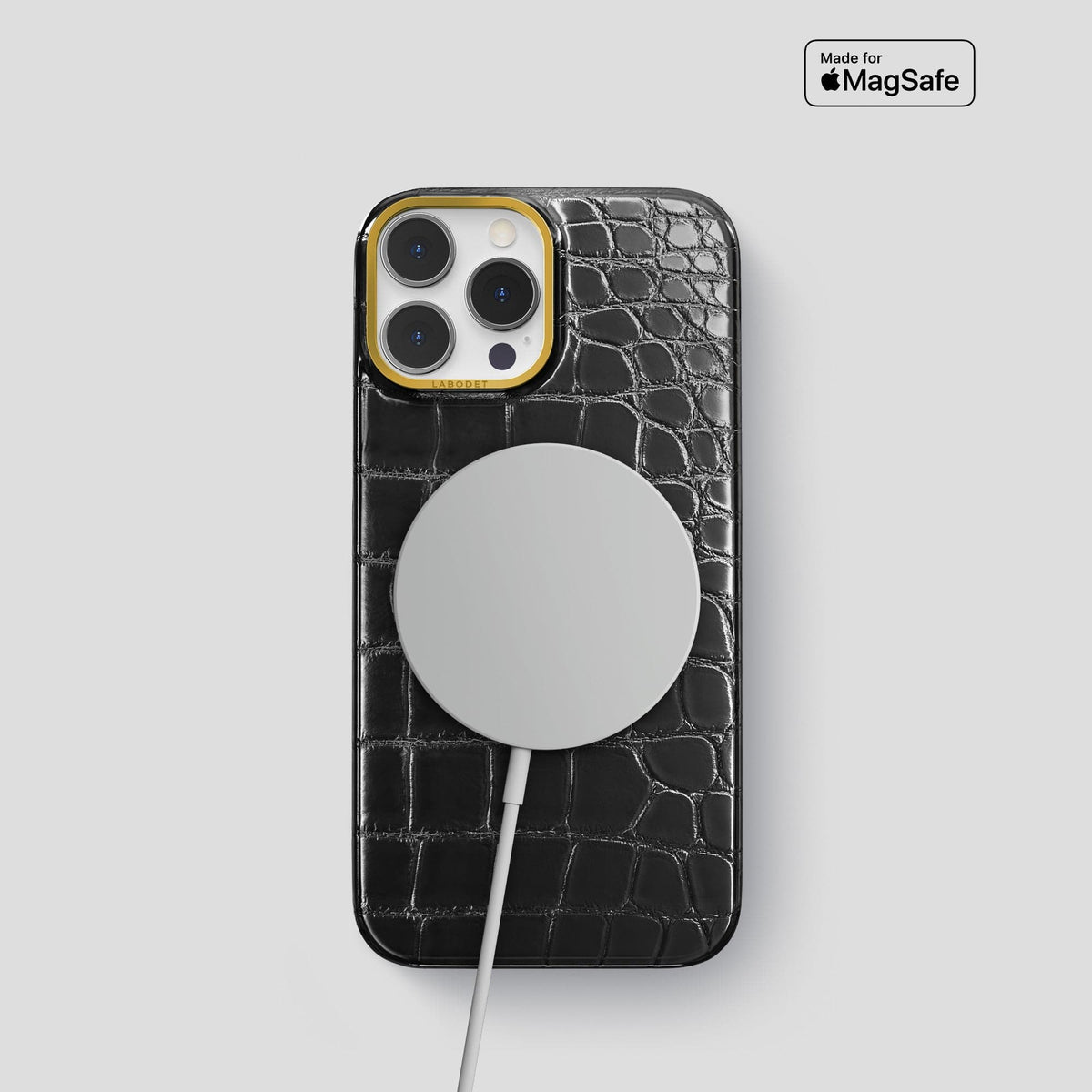 Havana-Black iPhone 15 Pro Classic Case Patina Alligator with Gold Metal -5 | Havana-Black-Gold