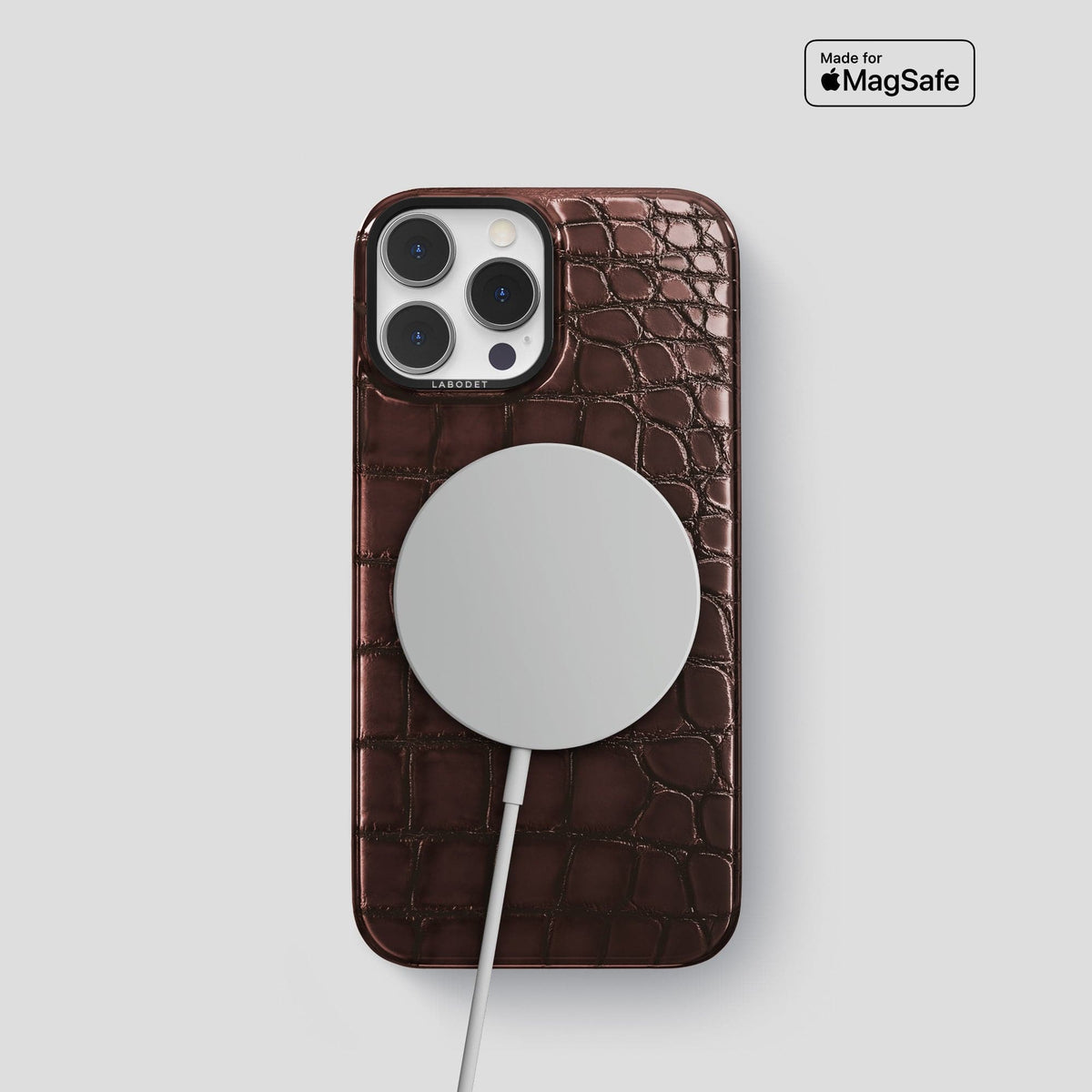 Grape-Wine iPhone 15 Pro Classic Case Patina Alligator with Black Metal -5 | Grape-Wine-Black