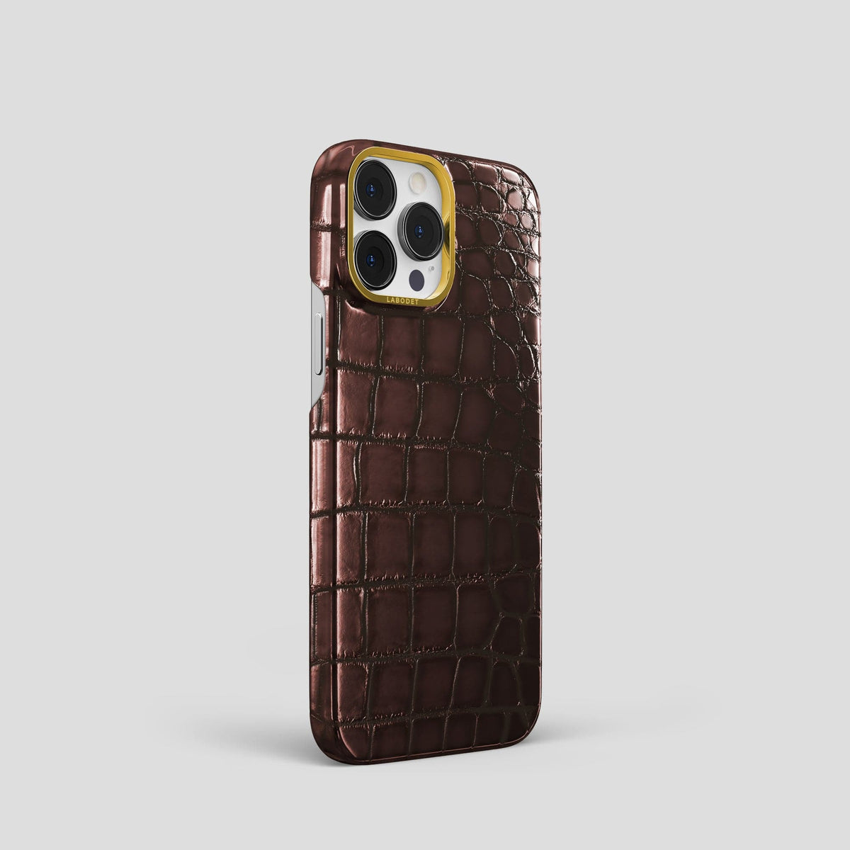 Grape-Wine iPhone 15 Pro Classic Case Patina Alligator with Gold Metal -2 | Grape-Wine-Gold
