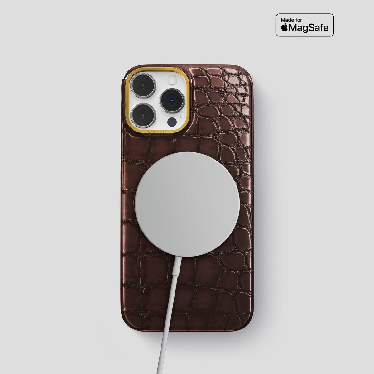 Grape-Wine iPhone 15 Pro Classic Case Patina Alligator with Gold Metal -5 | Grape-Wine-Gold