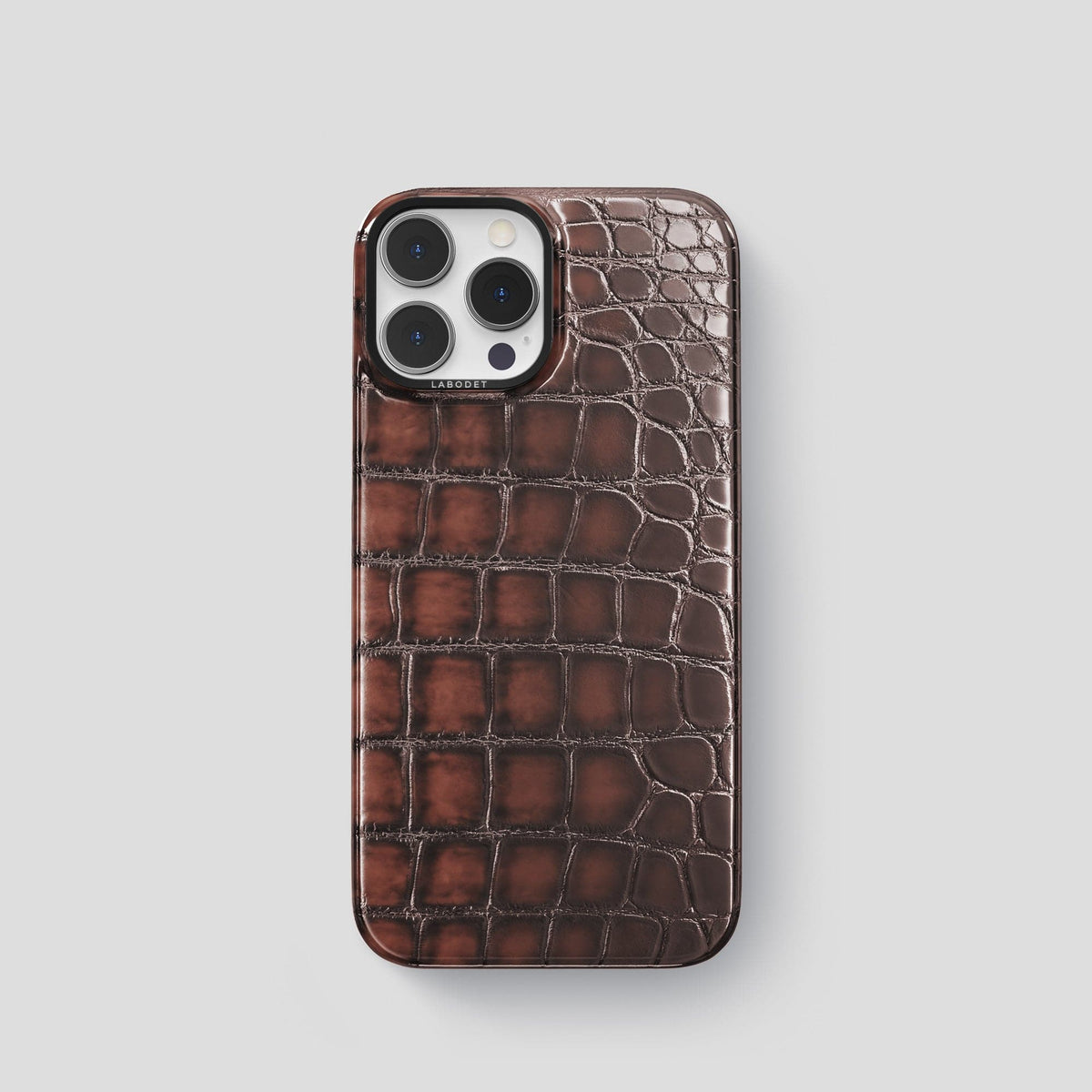 Havana-Brown iPhone 15 Pro Classic Case Patina Alligator with Black Metal -1 | Havana-Brown-Black