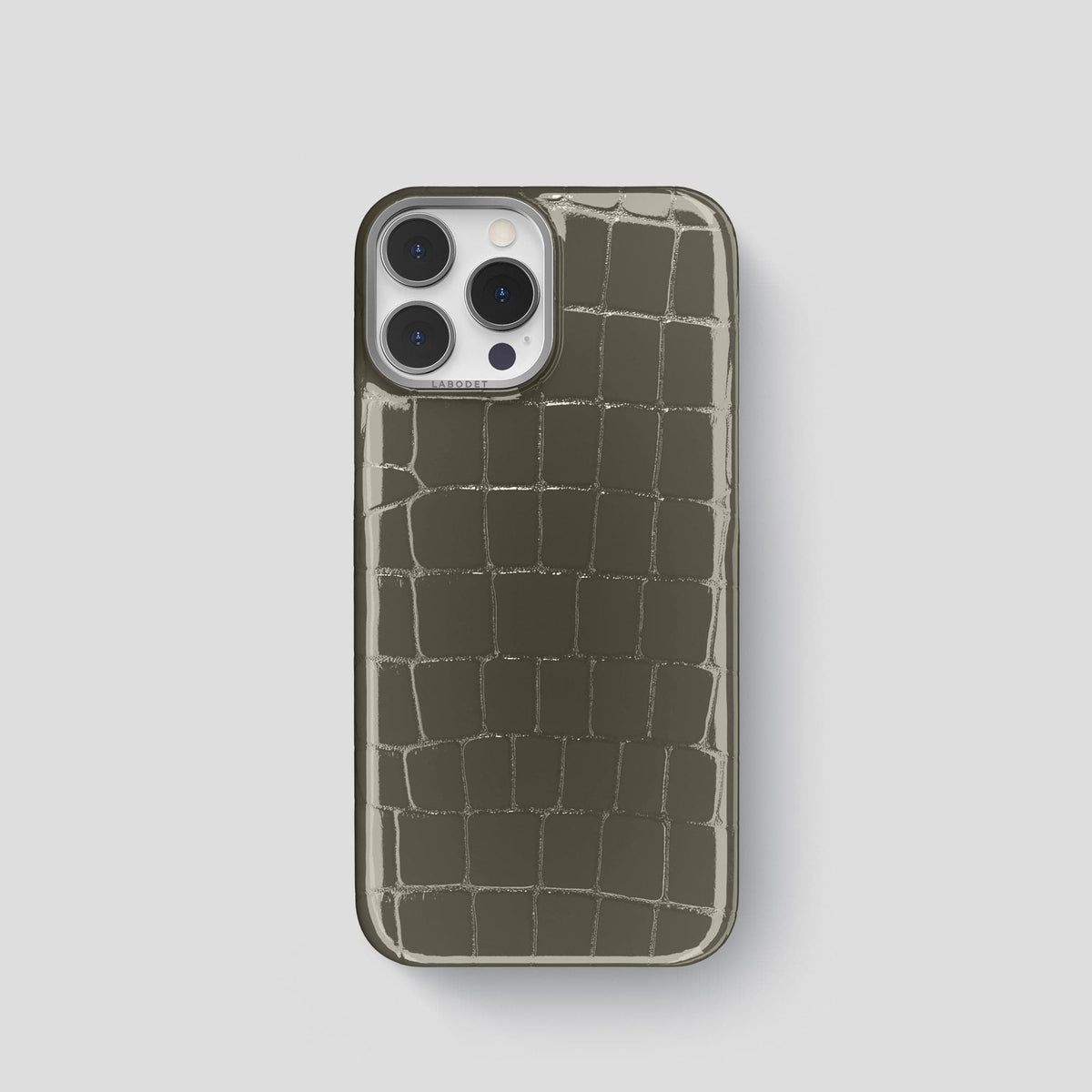 Concrete-Grey iPhone 15 Pro Shiny Alligator with Steel Metal -1 | Concrete-Grey-Steel